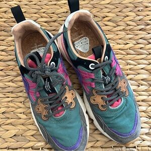 Flower Mountain tennis running shoes Suede 7.5